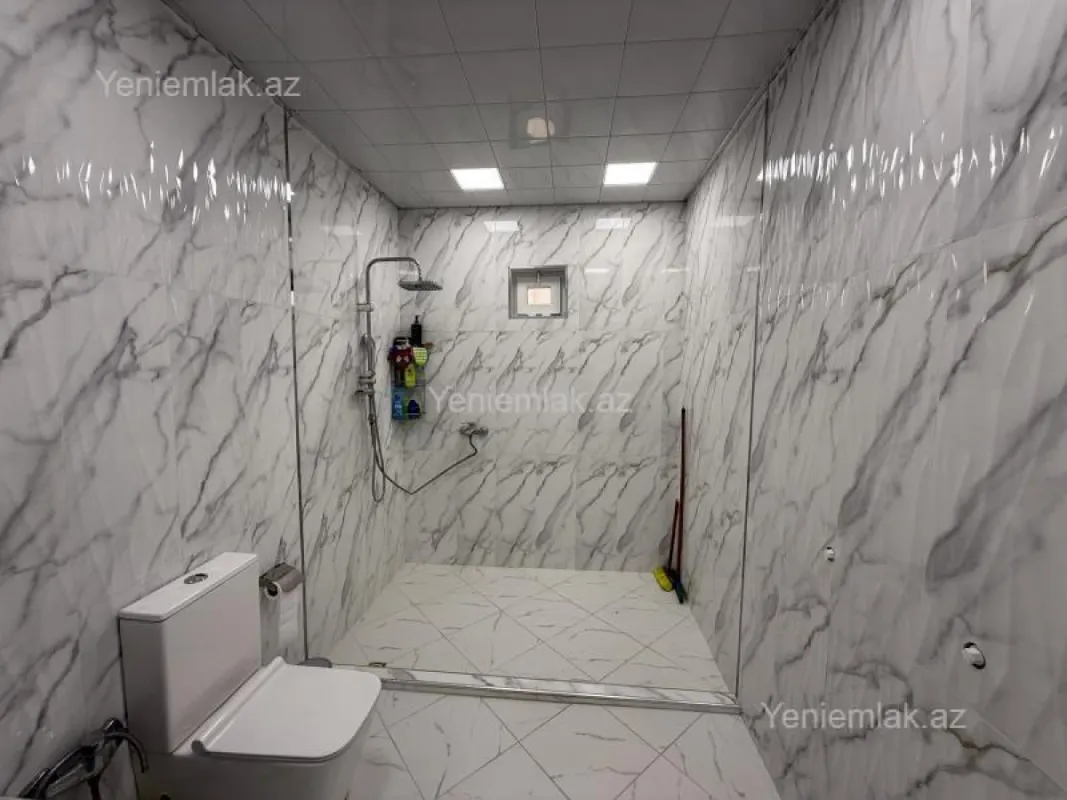 Satılır 4 otaqlı həyət evi 160 m²