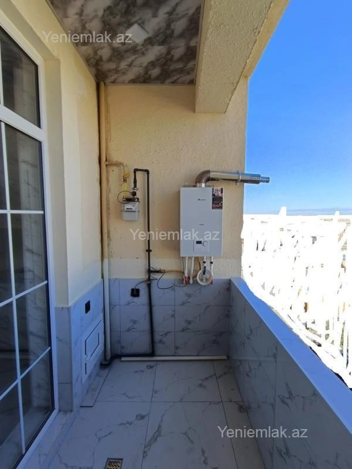 Satılır 3 otaqlı yeni tikili 95 m²