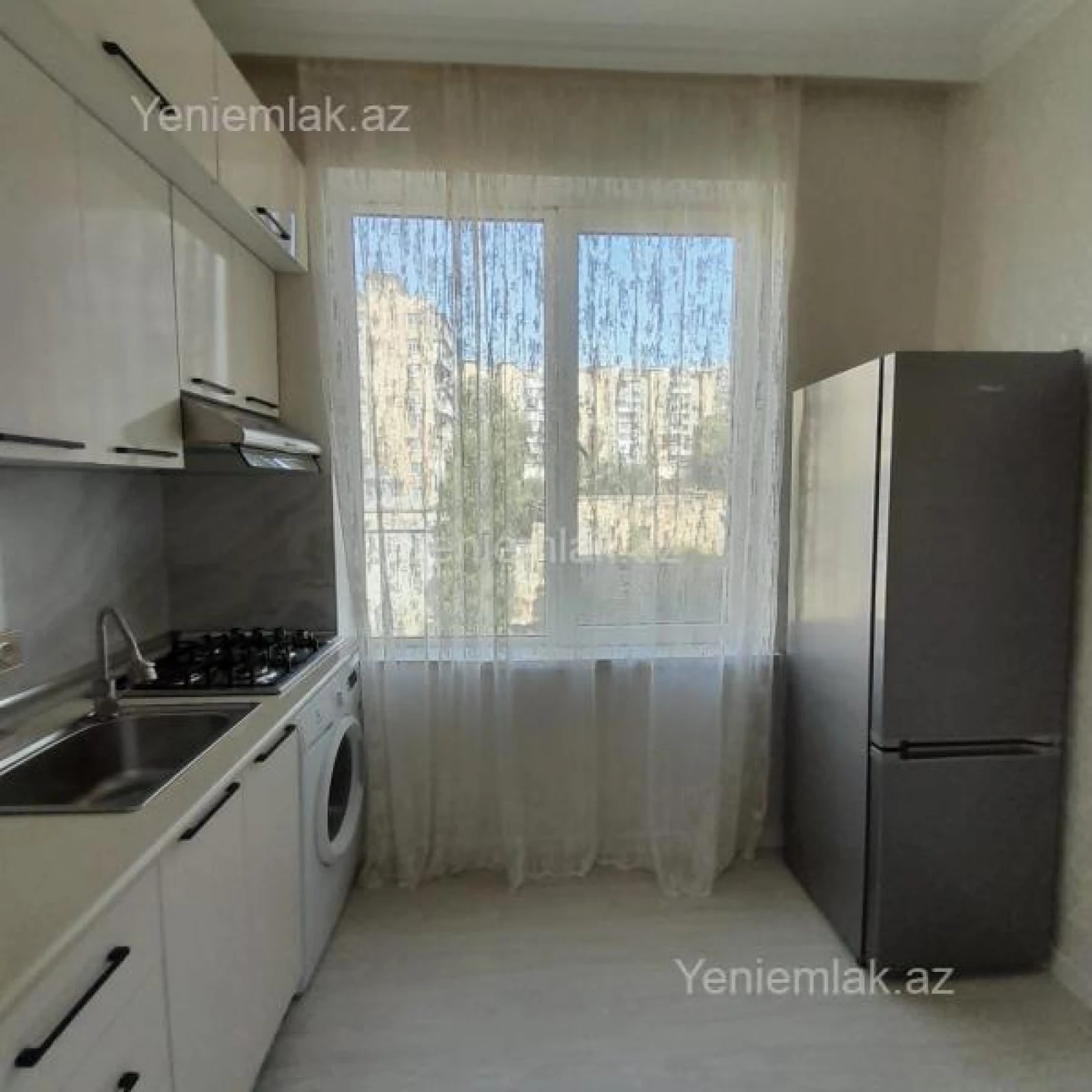 Satılır 2 otaqlı yeni tikili 75 m²