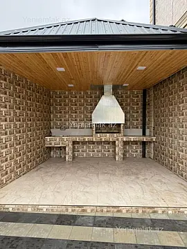 Satılır 7 otaqlı həyət evi 210 m²