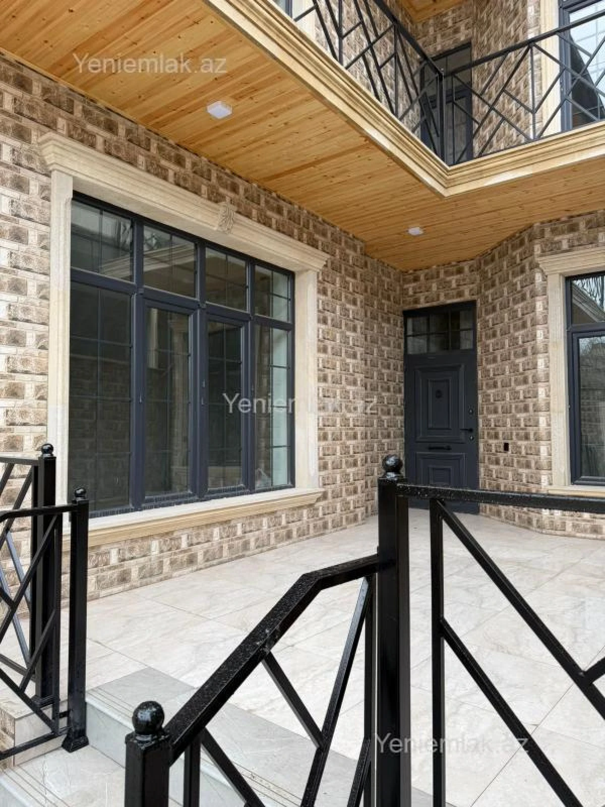 Satılır 7 otaqlı həyət evi 210 m²