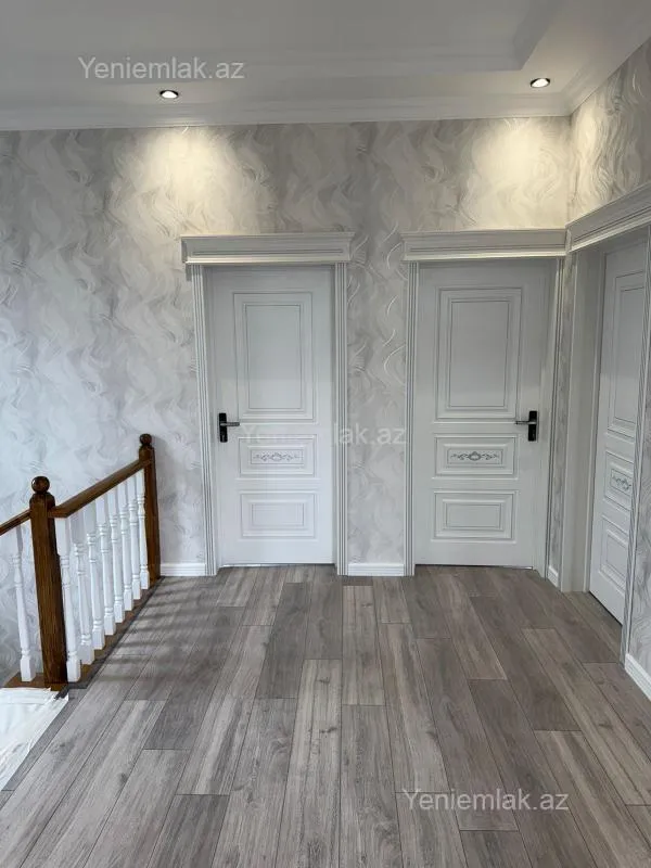 Satılır 7 otaqlı həyət evi 210 m²