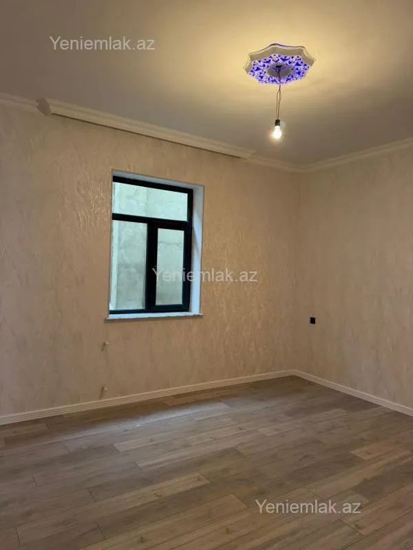 Satılır 7 otaqlı həyət evi 210 m²
