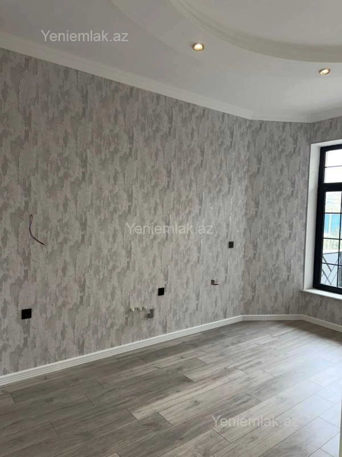 Satılır 7 otaqlı həyət evi 210 m²