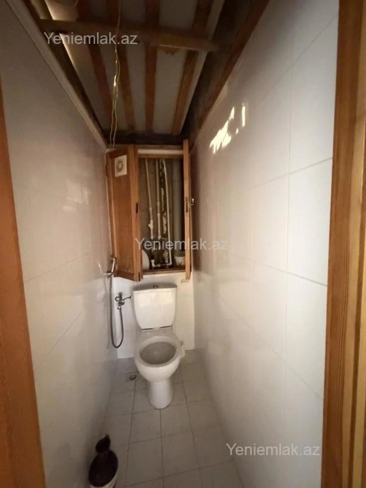 Satılır 2 otaqlı köhnə tikili 60 m²