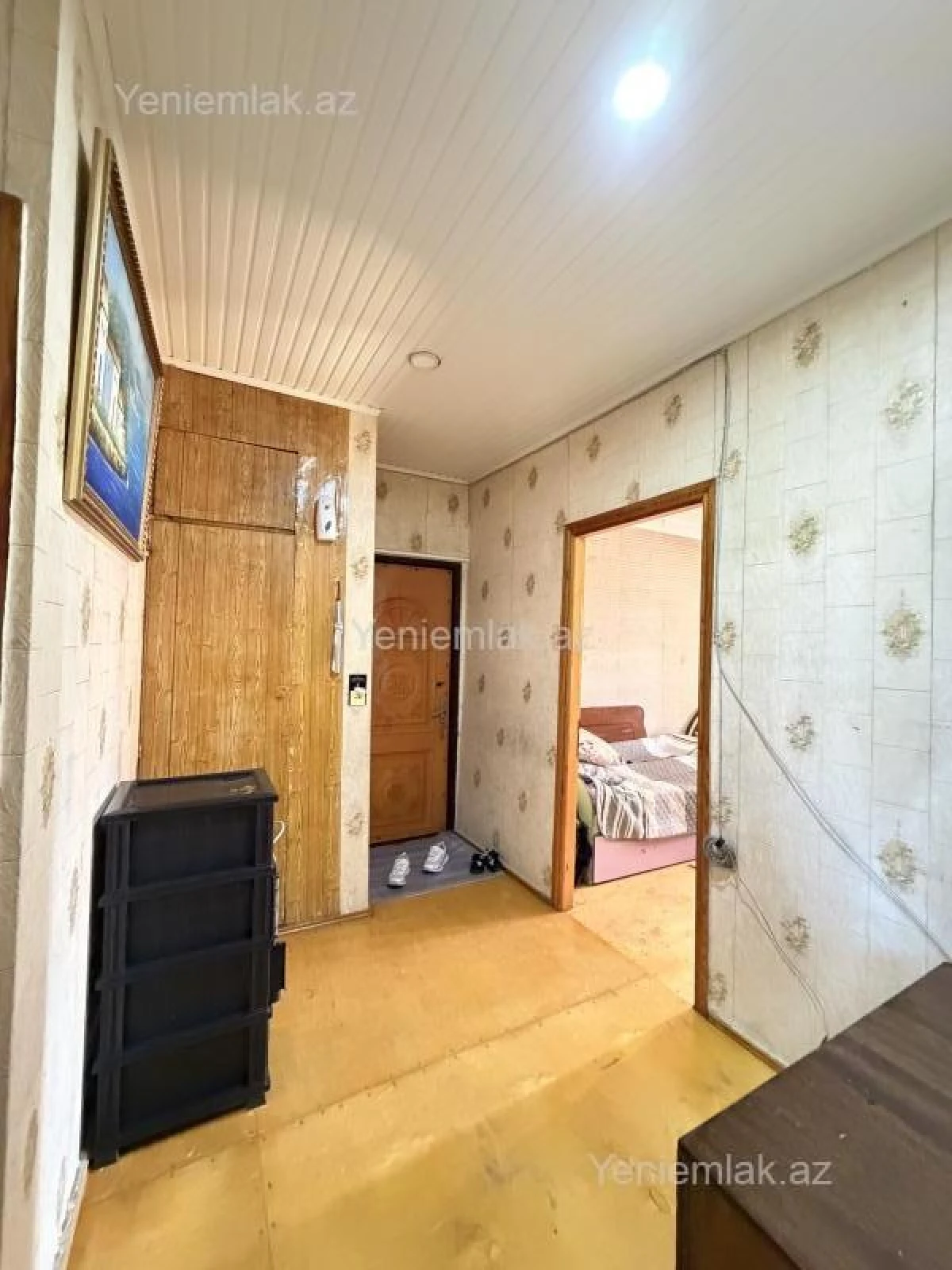 Satılır 2 otaqlı köhnə tikili 60 m²