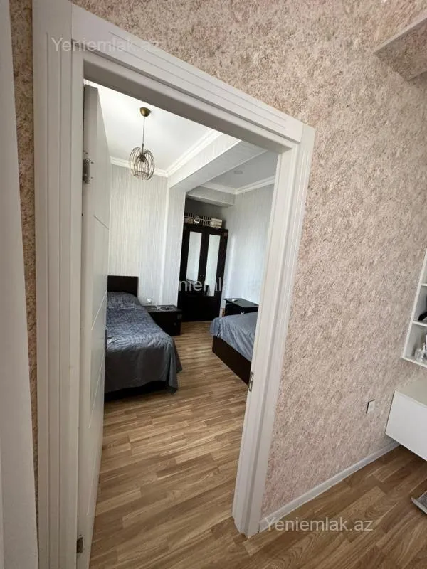 Satılır 3 otaqlı yeni tikili 80 m²