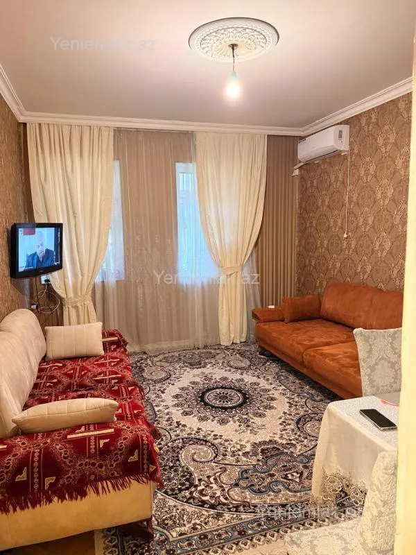 Satılır 3 otaqlı köhnə tikili 70 m²