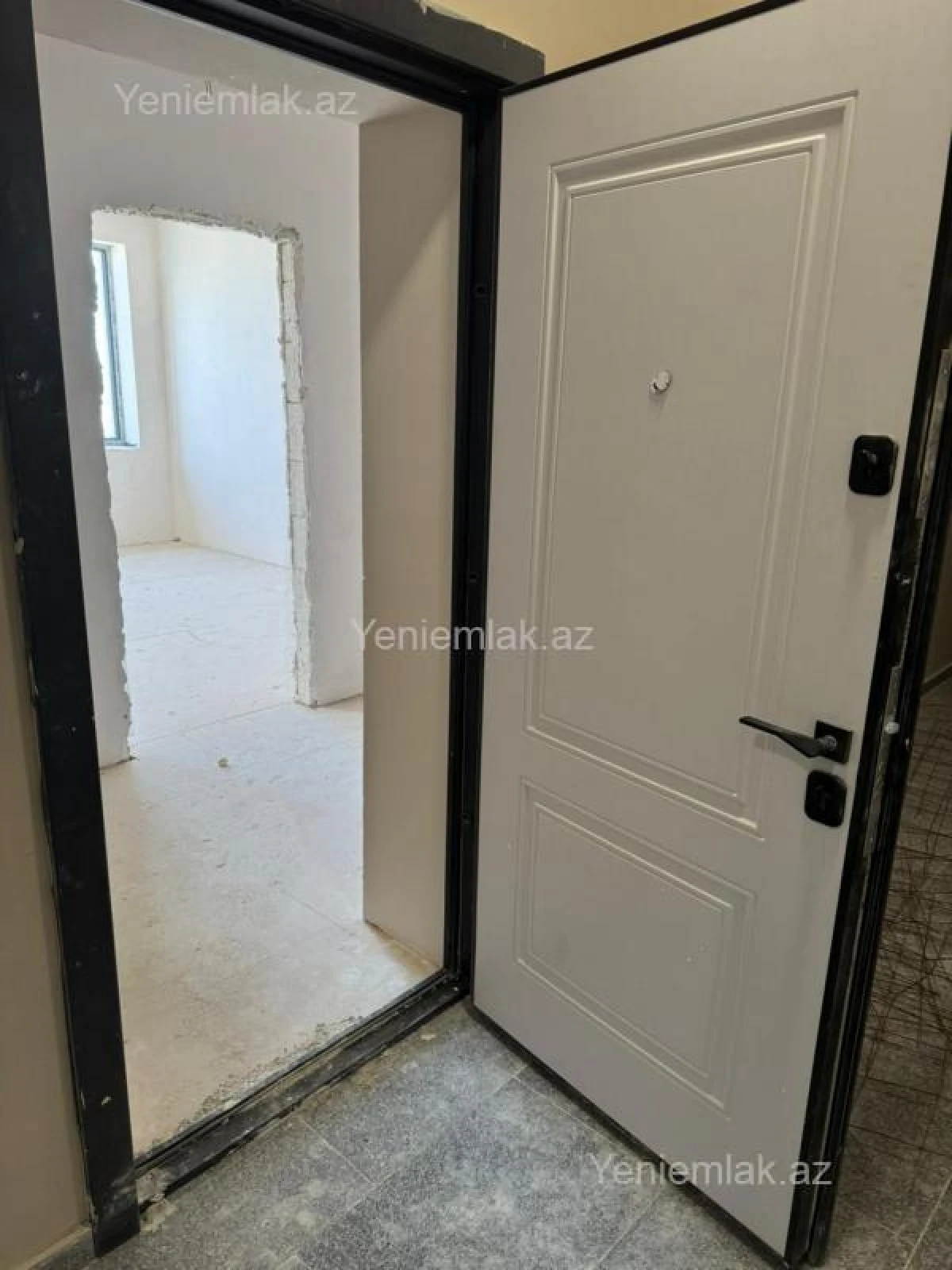 Satılır 2 otaqlı yeni tikili 108 m²