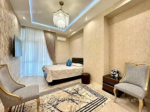 Satılır 3 otaqlı yeni tikili 140 m²