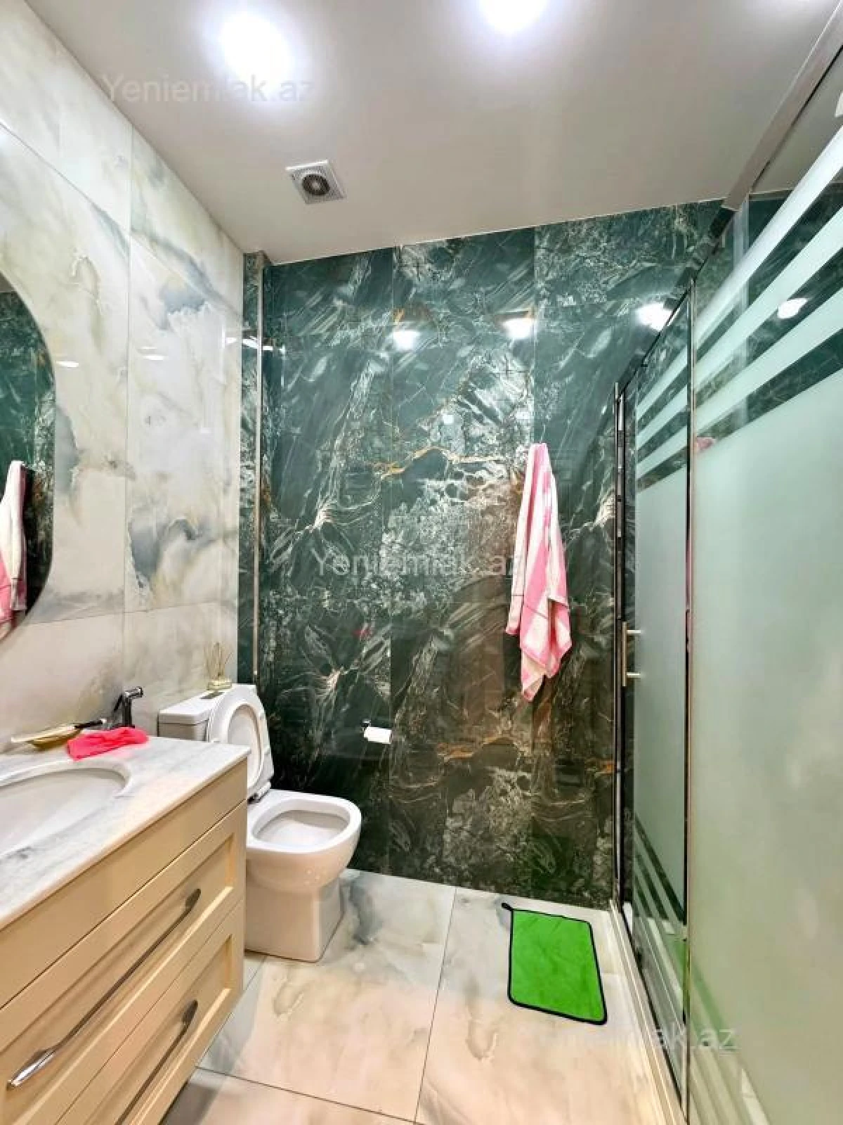 Satılır 3 otaqlı yeni tikili 140 m²