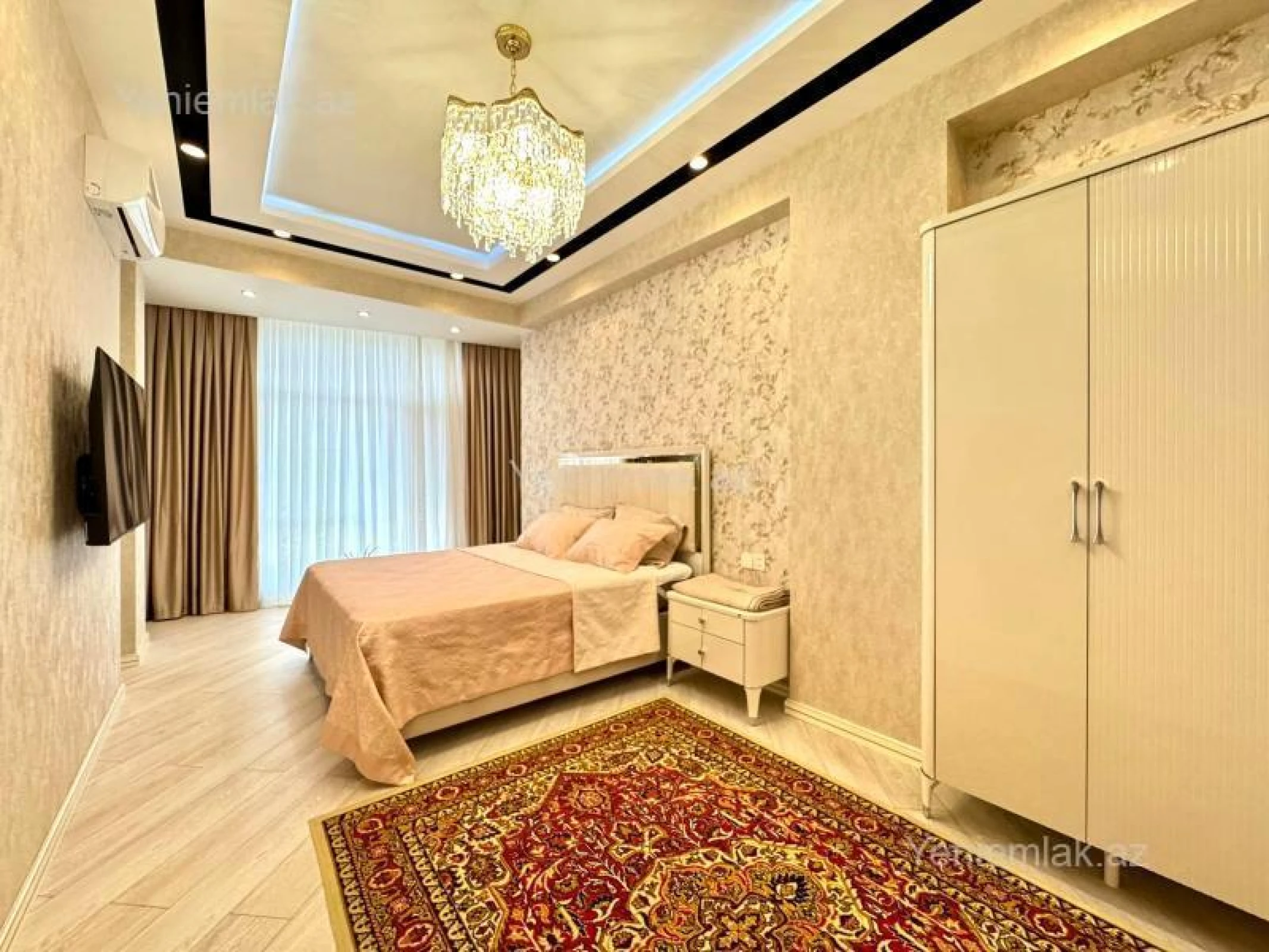 Satılır 3 otaqlı yeni tikili 140 m²