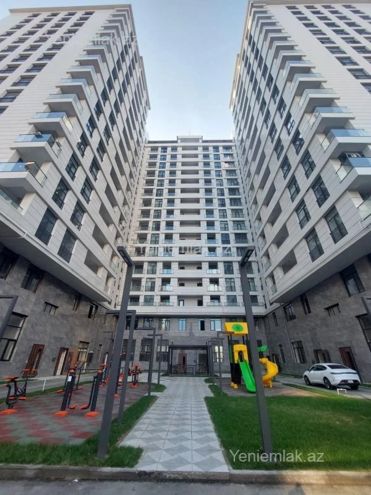 Satılır 2 otaqlı yeni tikili 55 m²