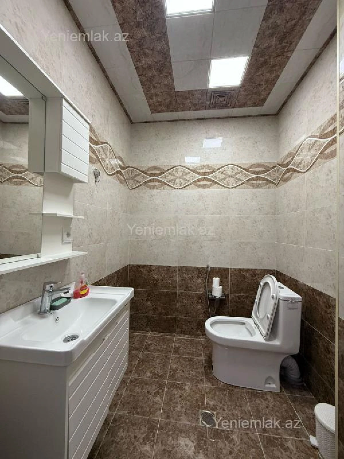 Satılır 2 otaqlı yeni tikili 93 m²