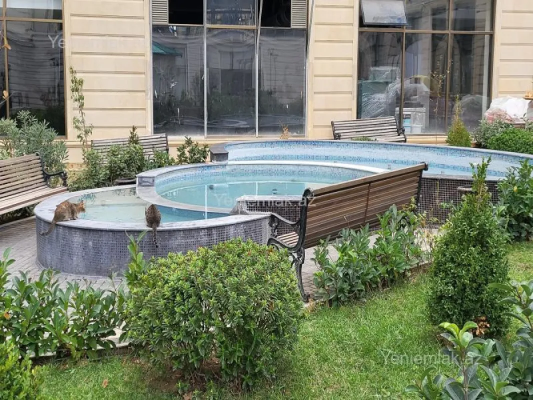 Satılır 2 otaqlı yeni tikili 93 m²