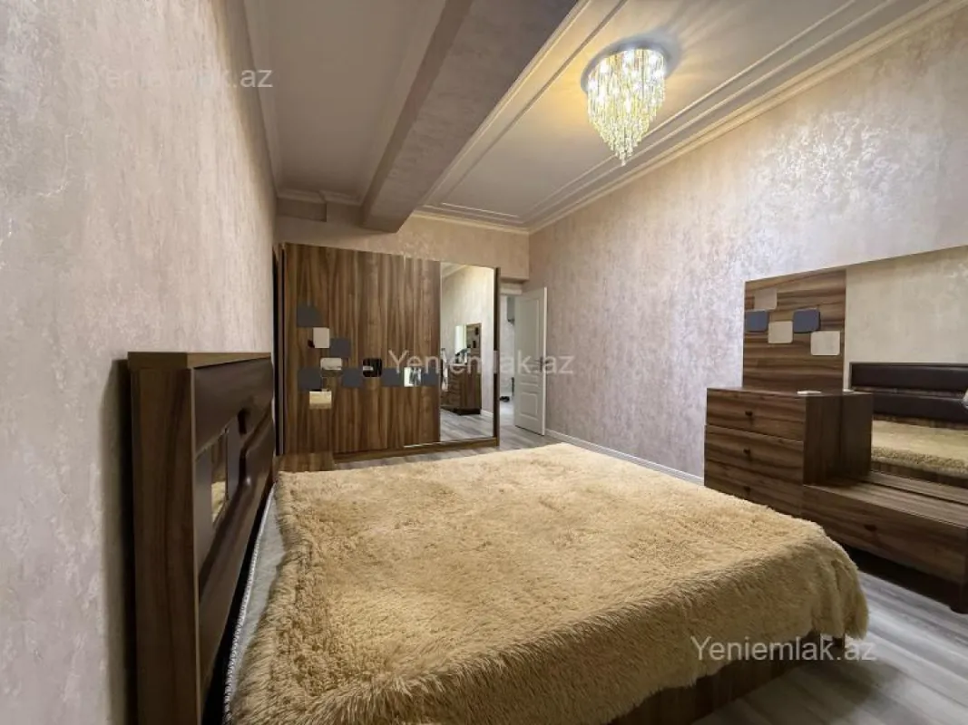 Satılır 2 otaqlı yeni tikili 93 m²