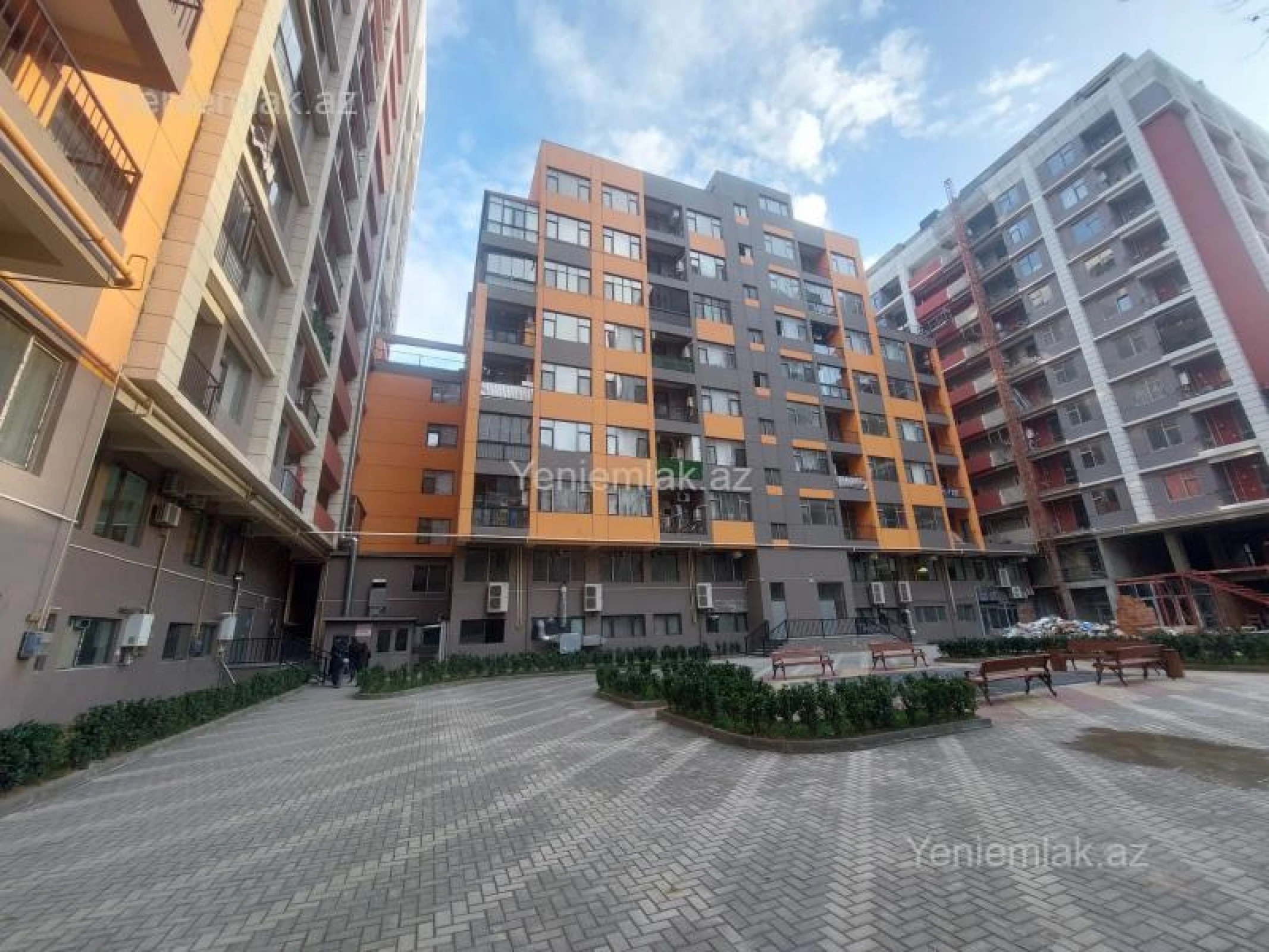 Satılır 2 otaqlı yeni tikili 53 m²