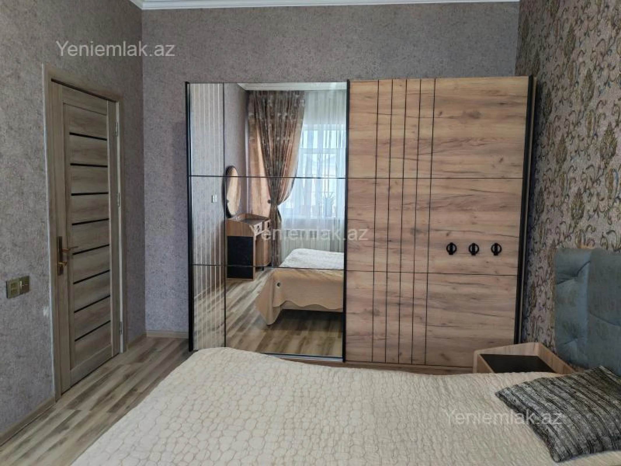 Satılır 4 otaqlı həyət evi 140 m²