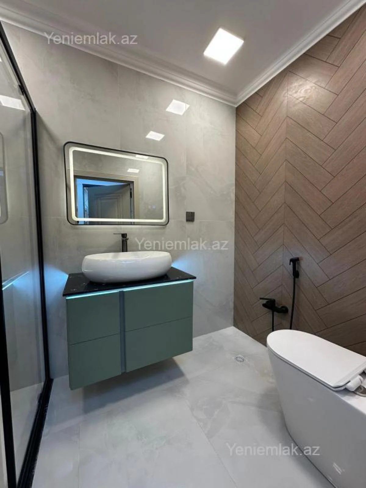 Satılır 3 otaqlı yeni tikili 100 m²