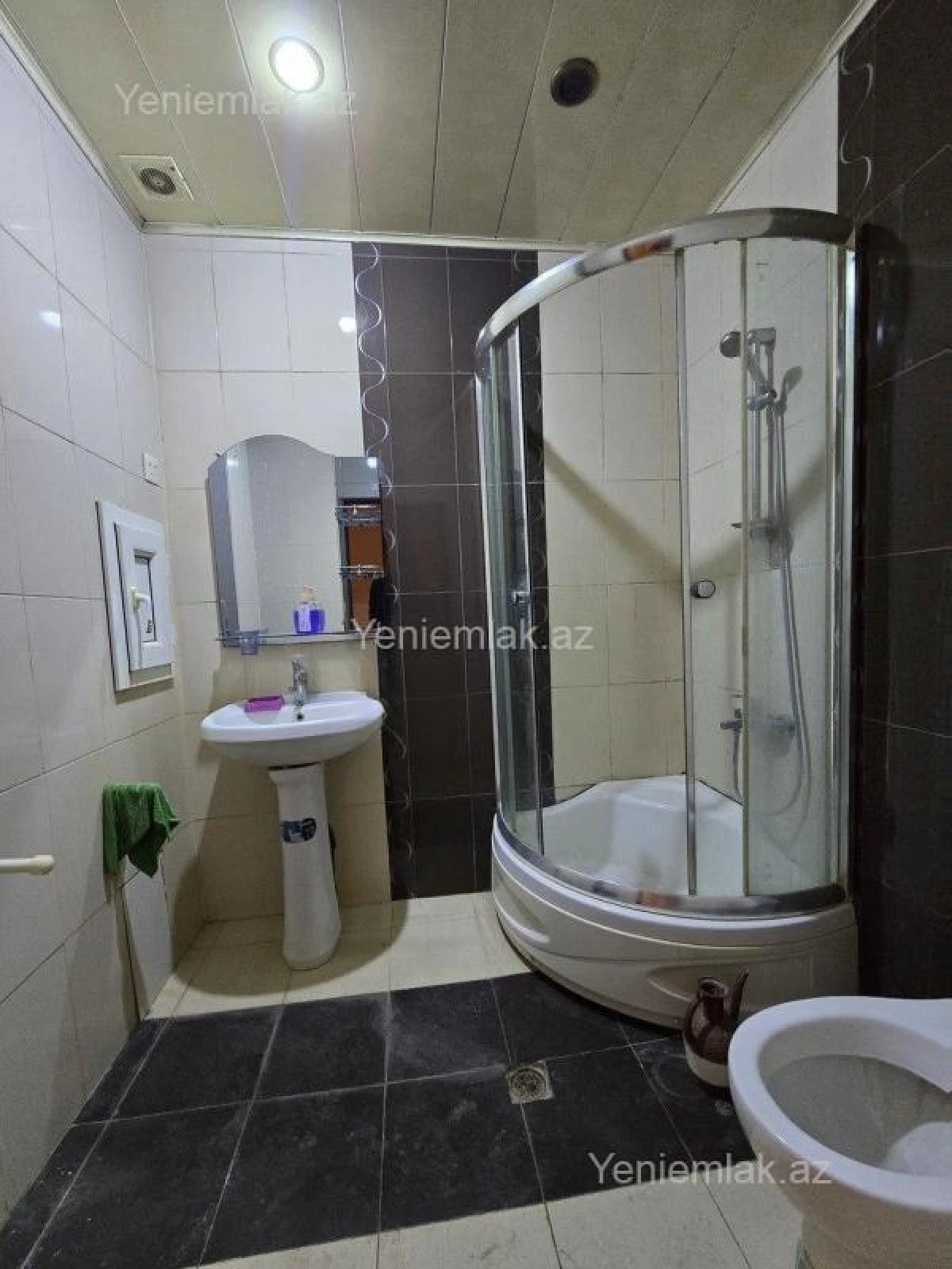 Satılır 3 otaqlı yeni tikili 100 m²