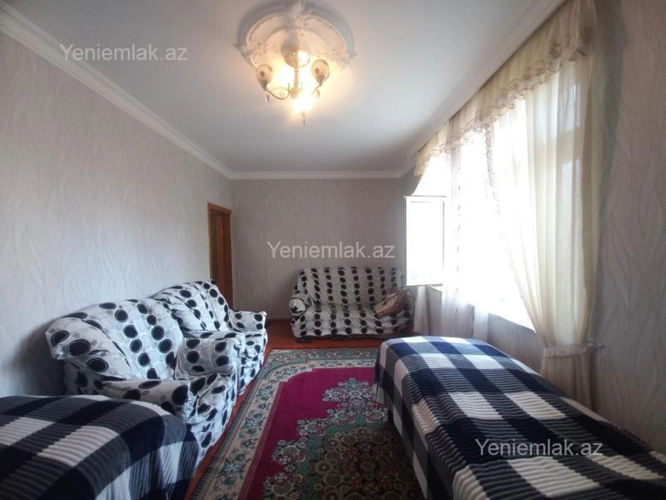 Satılır 1 otaqlı köhnə tikili 37 m²