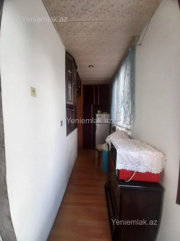 Satılır 1 otaqlı köhnə tikili 37 m²