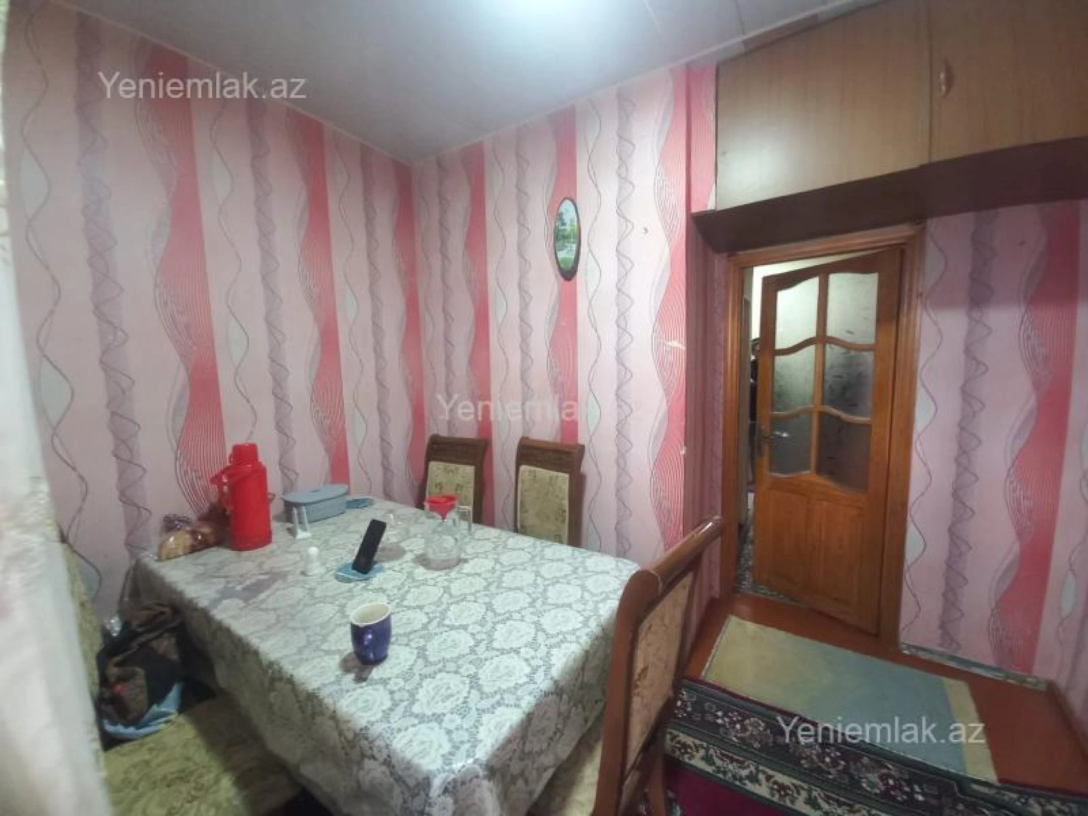 Satılır 1 otaqlı köhnə tikili 37 m²