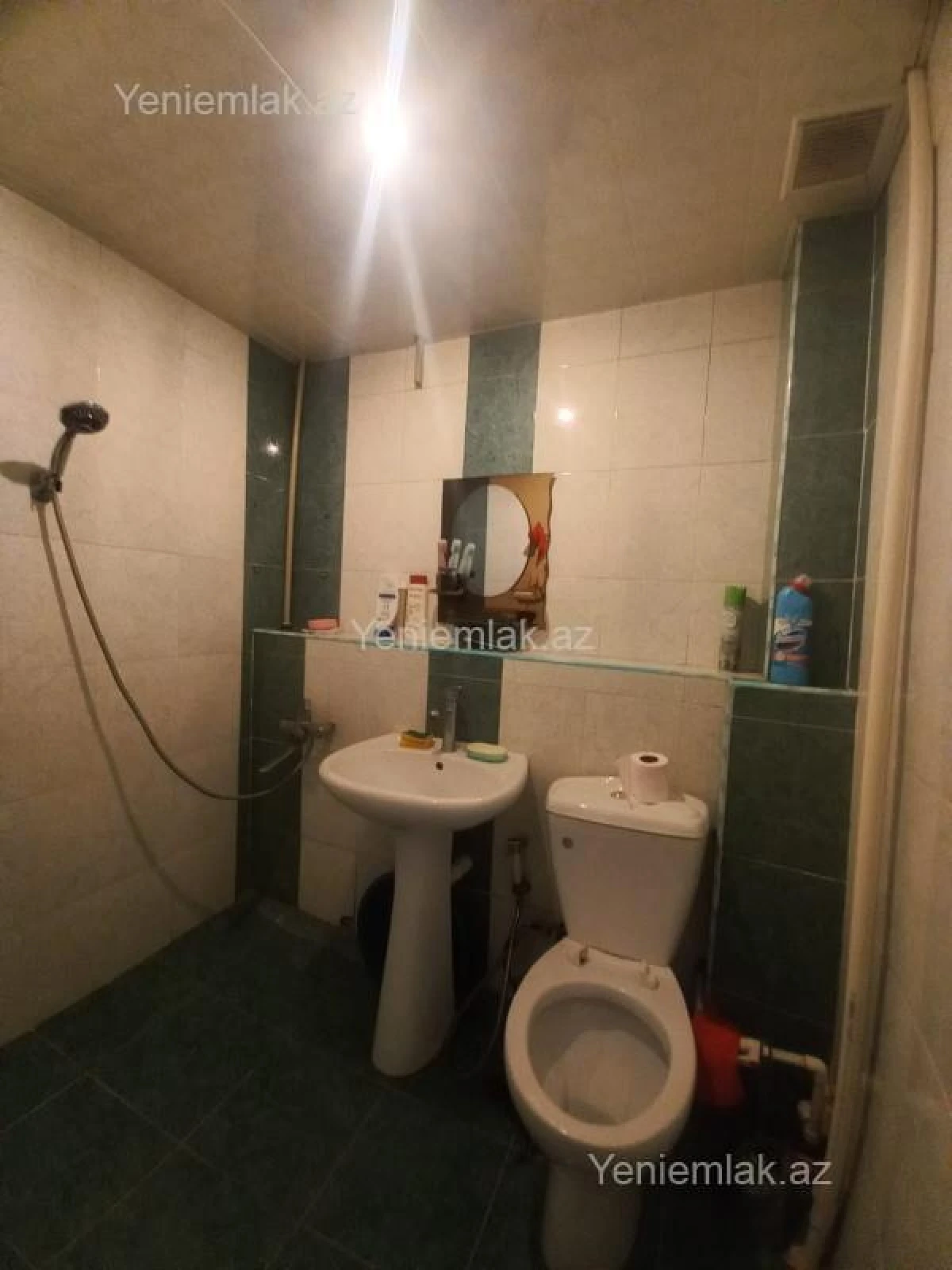 Satılır 1 otaqlı köhnə tikili 37 m²