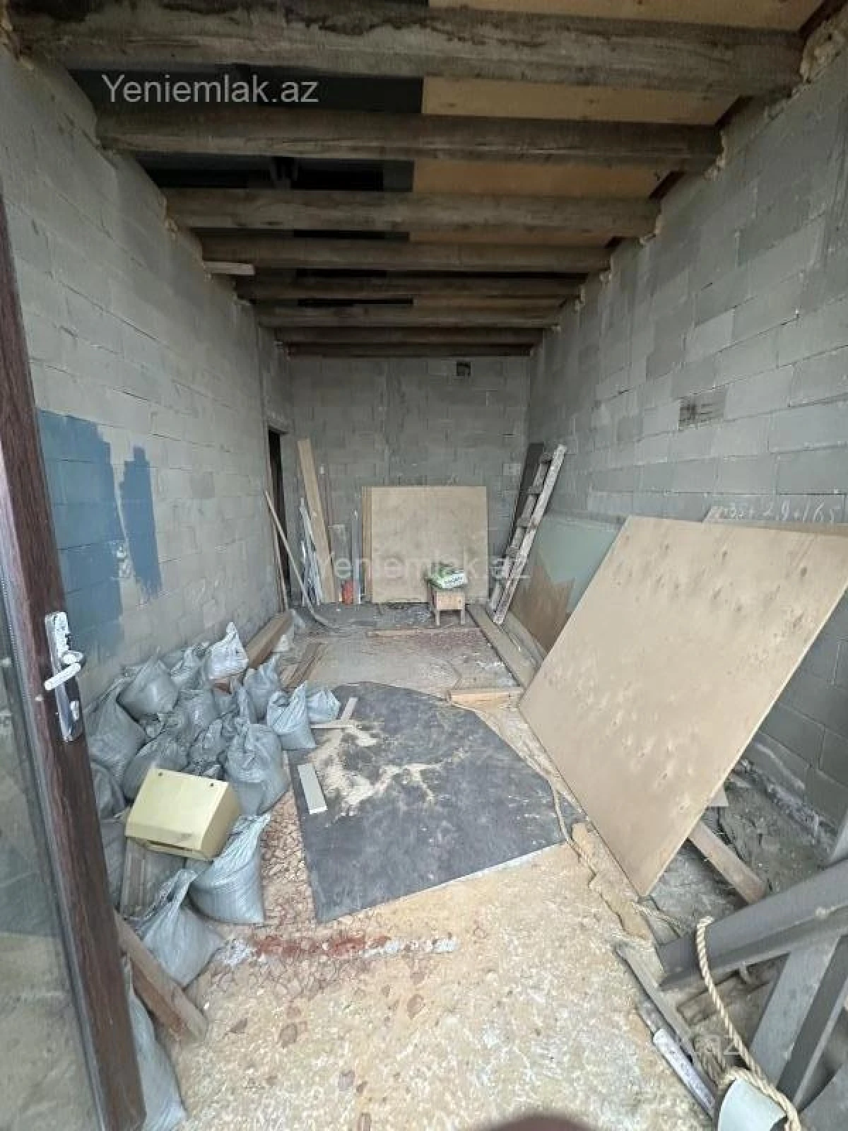 Satılır 2 otaqlı yeni tikili 87.5 m²