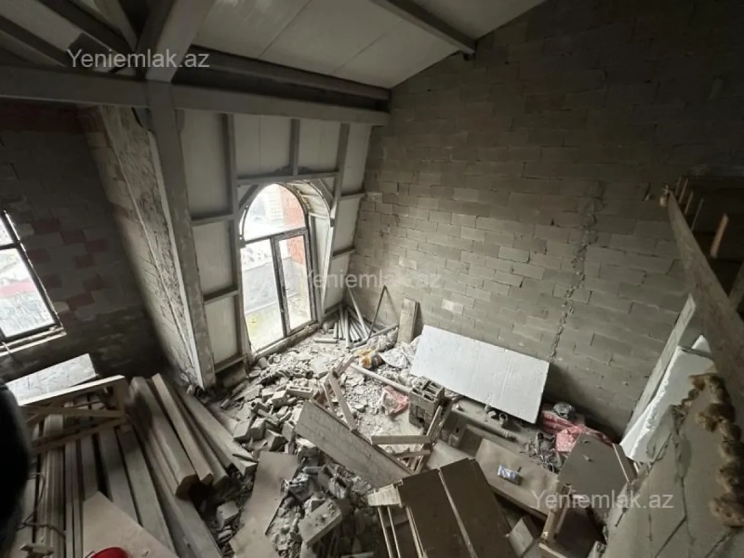 Satılır 2 otaqlı yeni tikili 87.5 m²