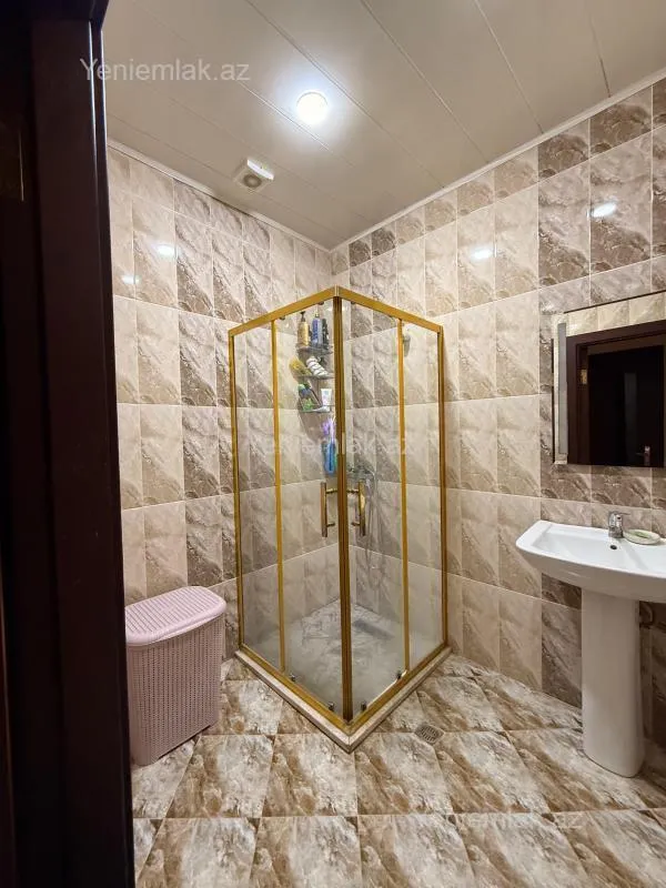 Satılır 2 otaqlı yeni tikili 85 m²