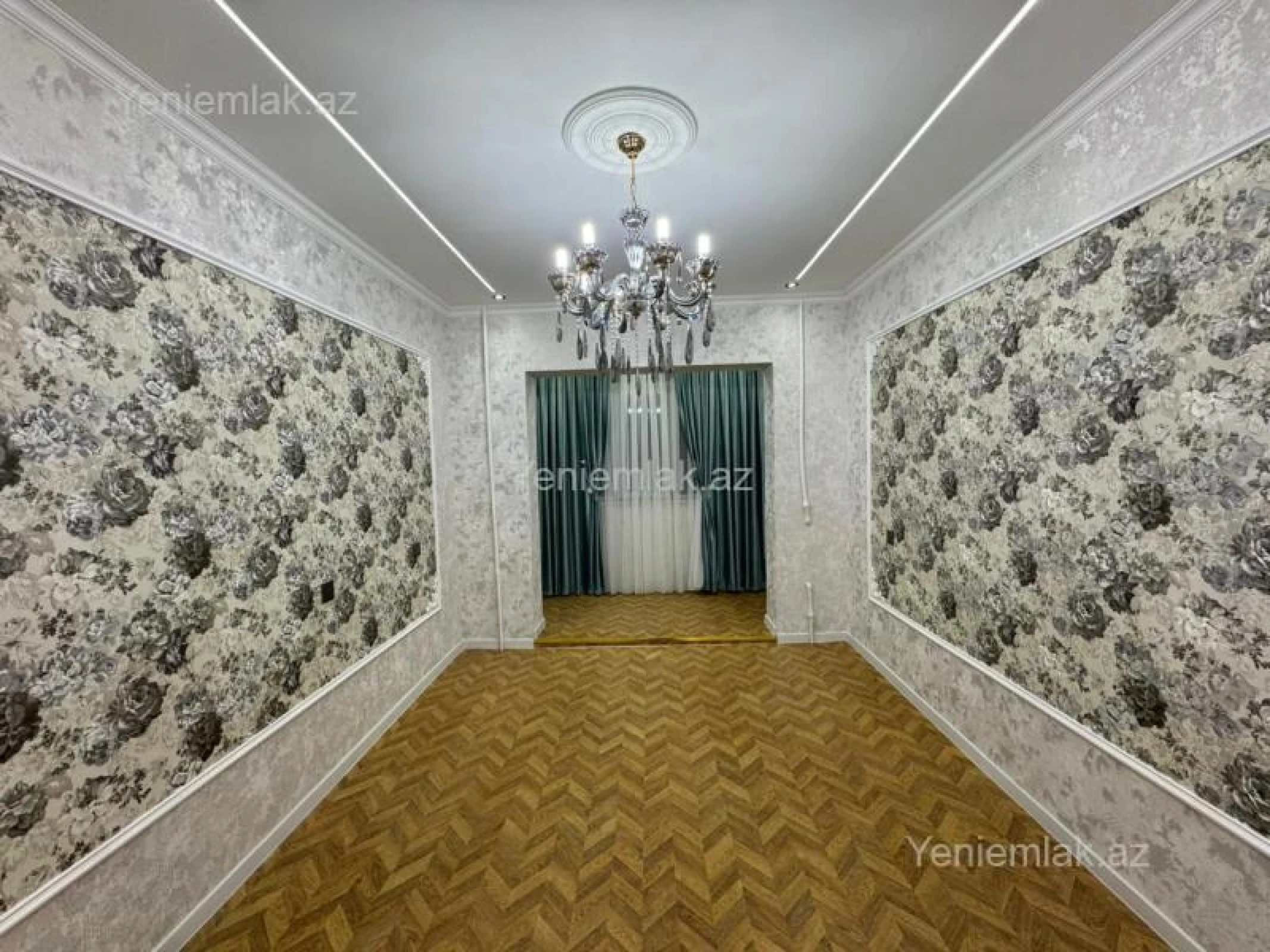 Satılır 3 otaqlı köhnə tikili 70 m²