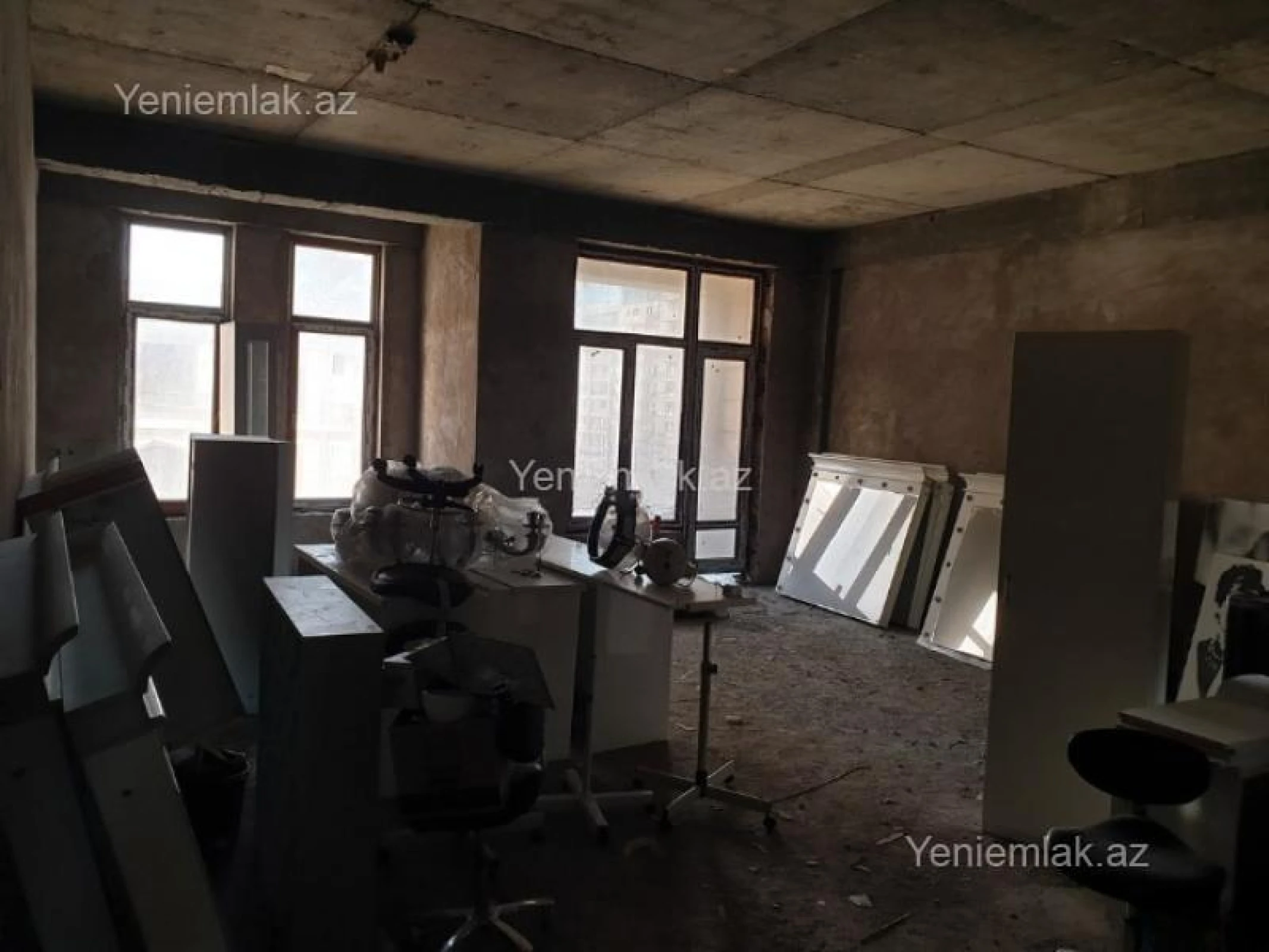 Satılır 4 otaqlı yeni tikili 210 m²