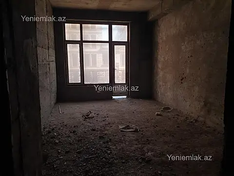 Satılır 4 otaqlı yeni tikili 210 m²