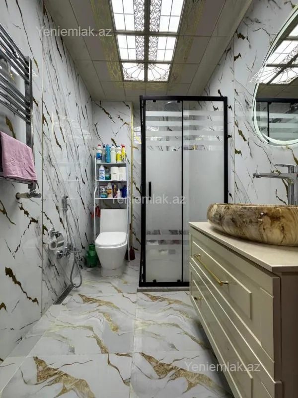 Satılır 3 otaqlı yeni tikili 70 m²