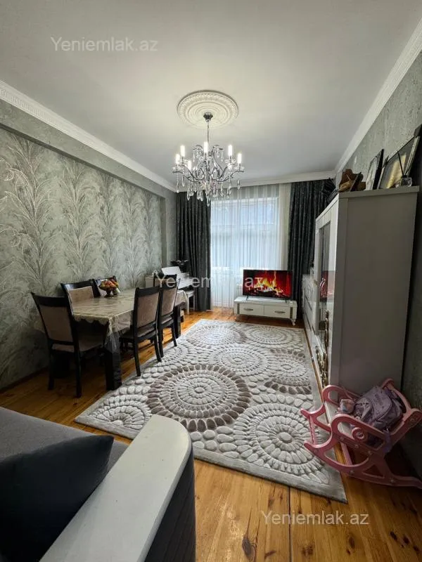 Satılır 3 otaqlı yeni tikili 70 m²