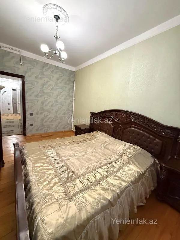 Satılır 2 otaqlı yeni tikili 65 m²