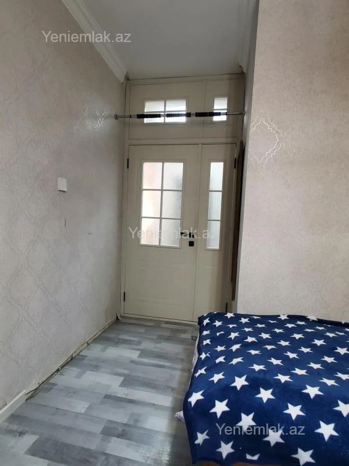 Satılır 3 otaqlı köhnə tikili 70 m²