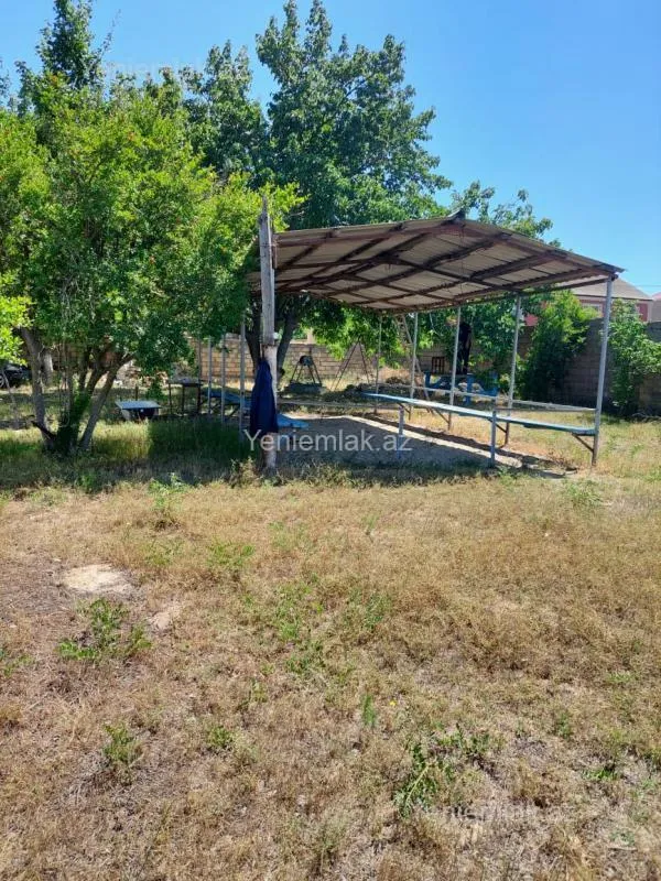 Satılır 3 otaqlı həyət evi 100 m²