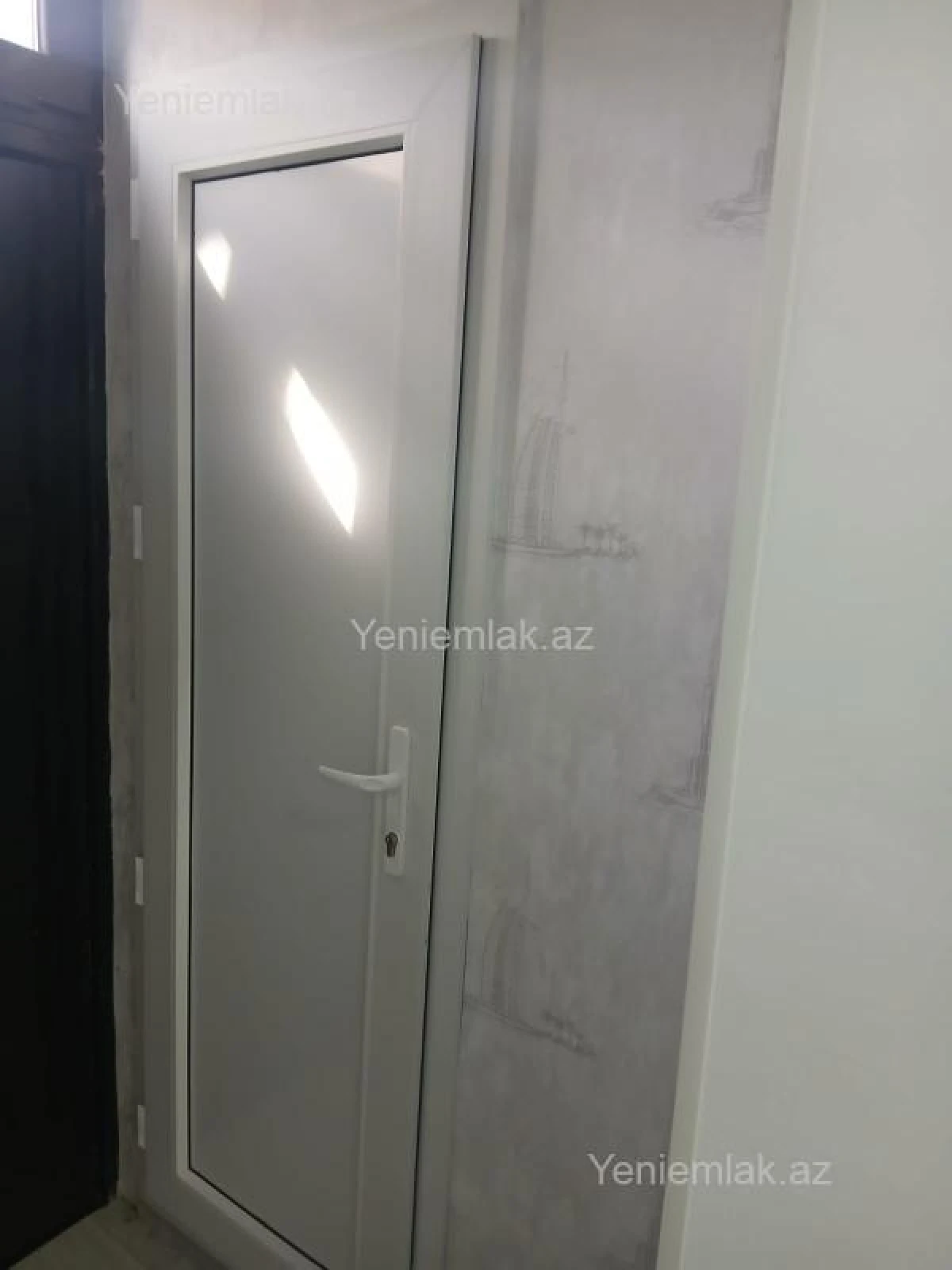 Satılır 3 otaqlı obyekt 110 m²