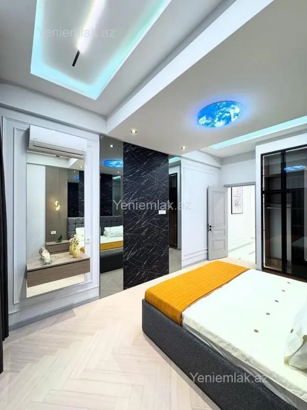 Satılır 3 otaqlı yeni tikili 125 m²