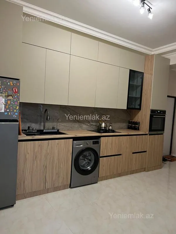 Satılır 2 otaqlı yeni tikili 81 m²