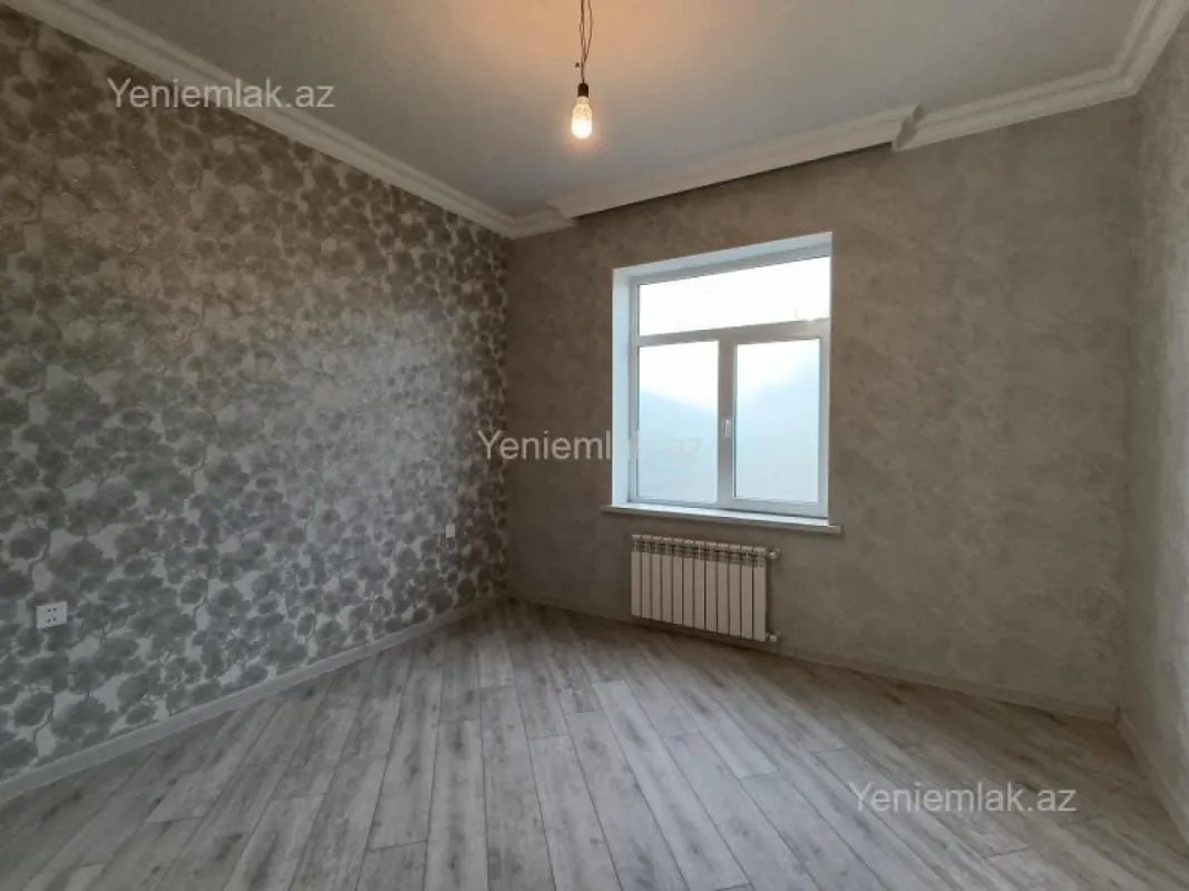 Satılır 7 otaqlı həyət evi 208 m²
