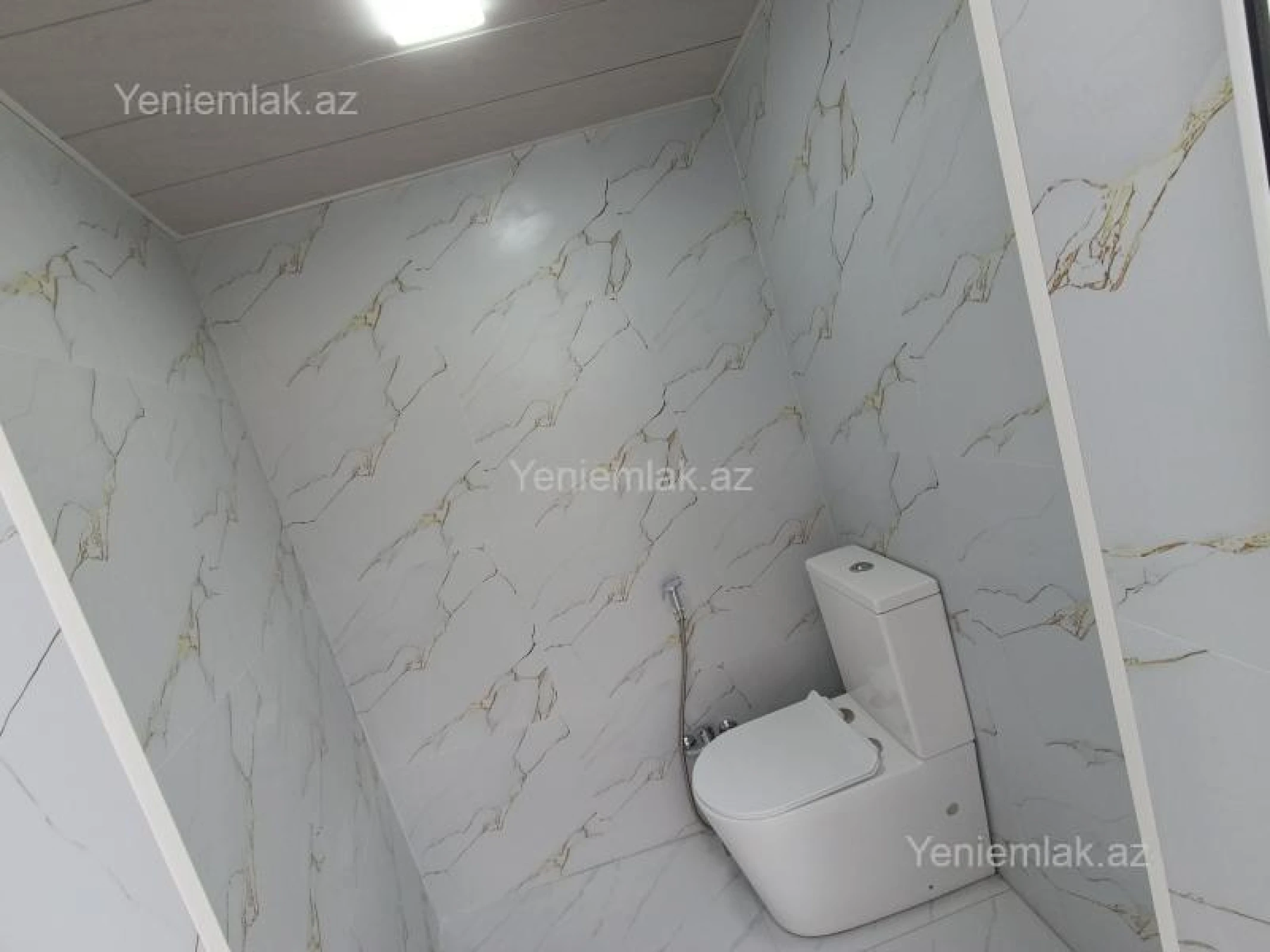 Satılır 7 otaqlı həyət evi 208 m²