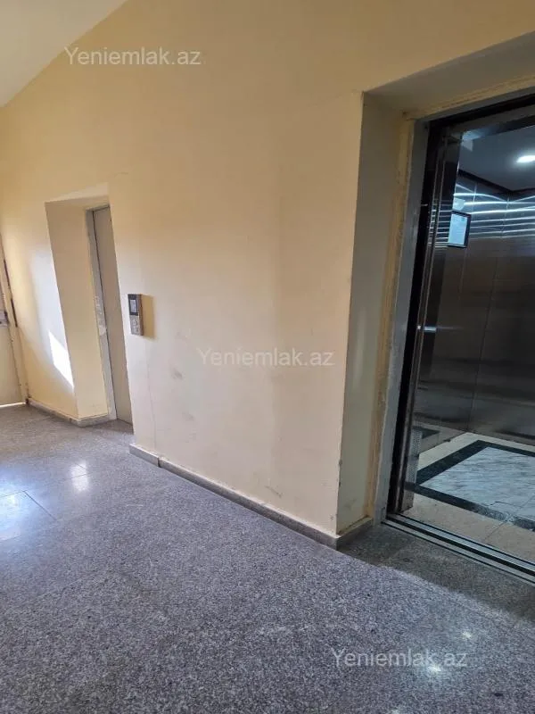Satılır 3 otaqlı yeni tikili 90 m²