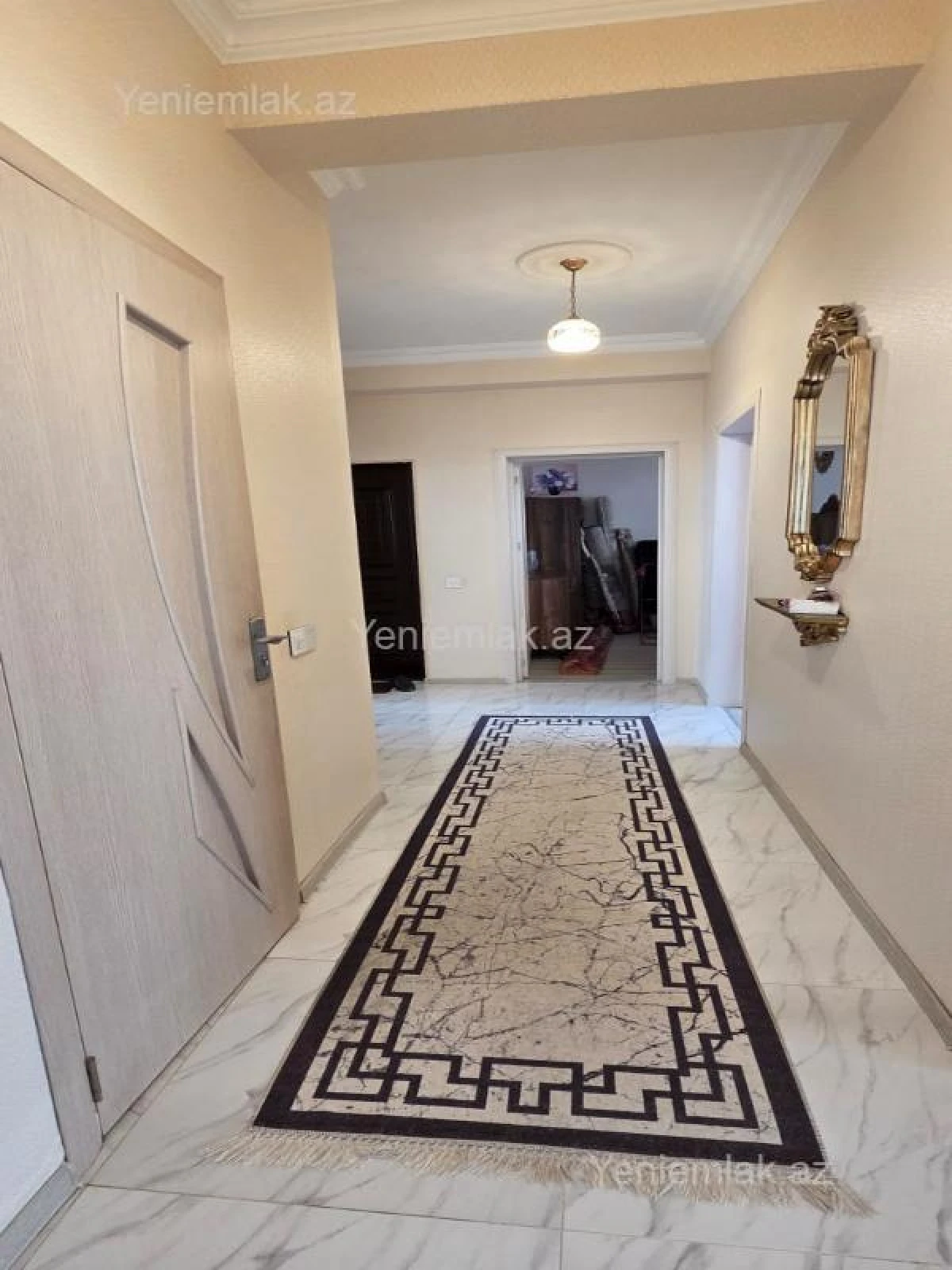 Satılır 3 otaqlı yeni tikili 90 m²