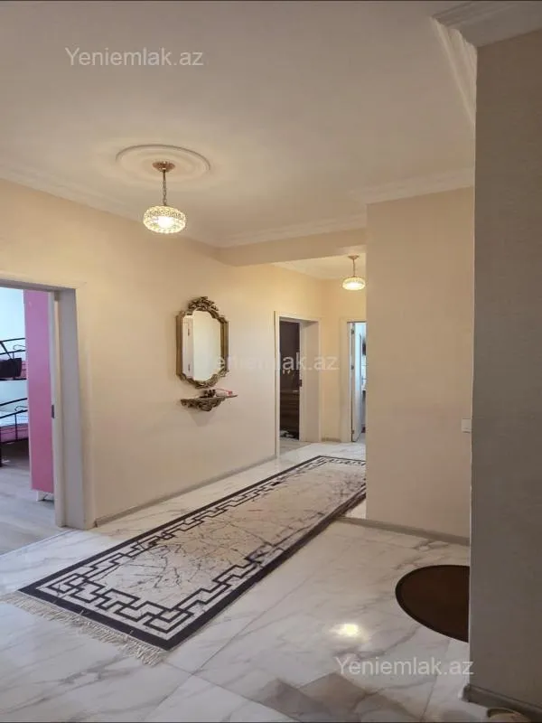 Satılır 3 otaqlı yeni tikili 90 m²
