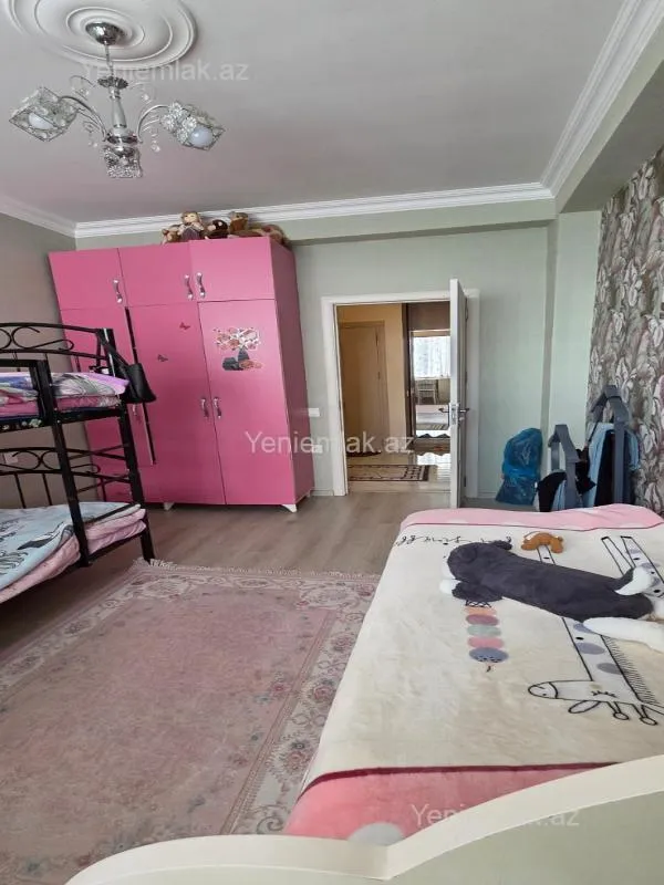 Satılır 3 otaqlı yeni tikili 90 m²