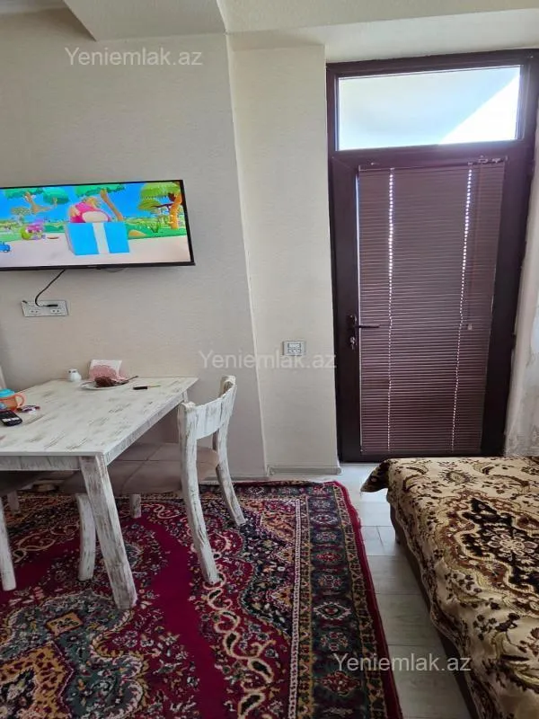 Satılır 3 otaqlı yeni tikili 90 m²