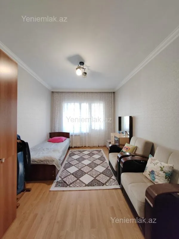 Satılır 3 otaqlı mənzil 80 m²